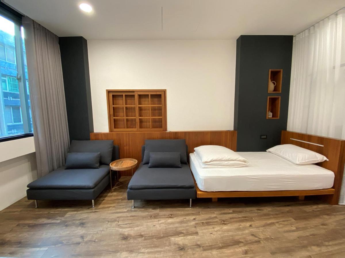 تاينان De Provintia Straat B&B المظهر الخارجي الصورة