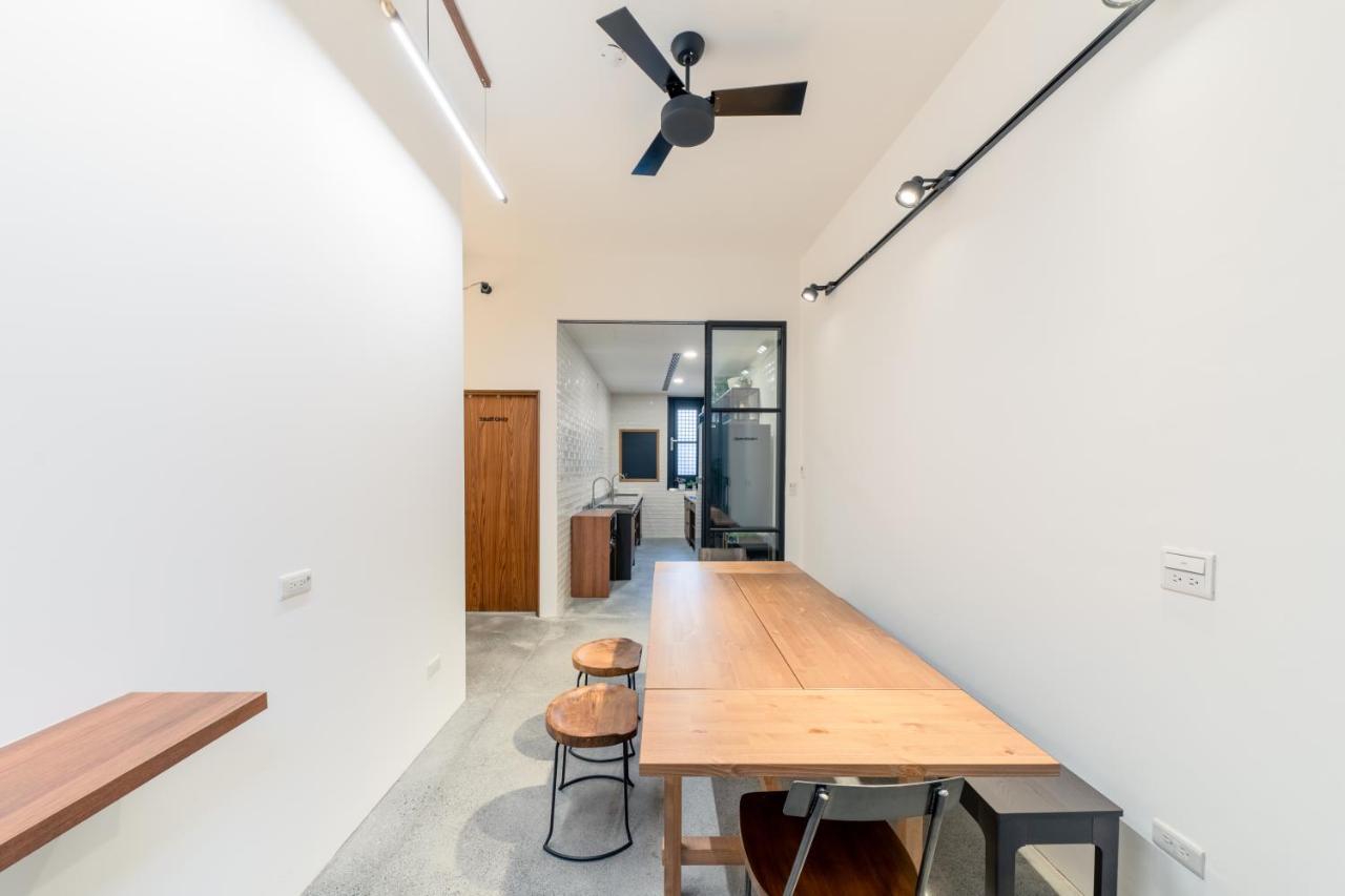 تاينان De Provintia Straat B&B المظهر الخارجي الصورة